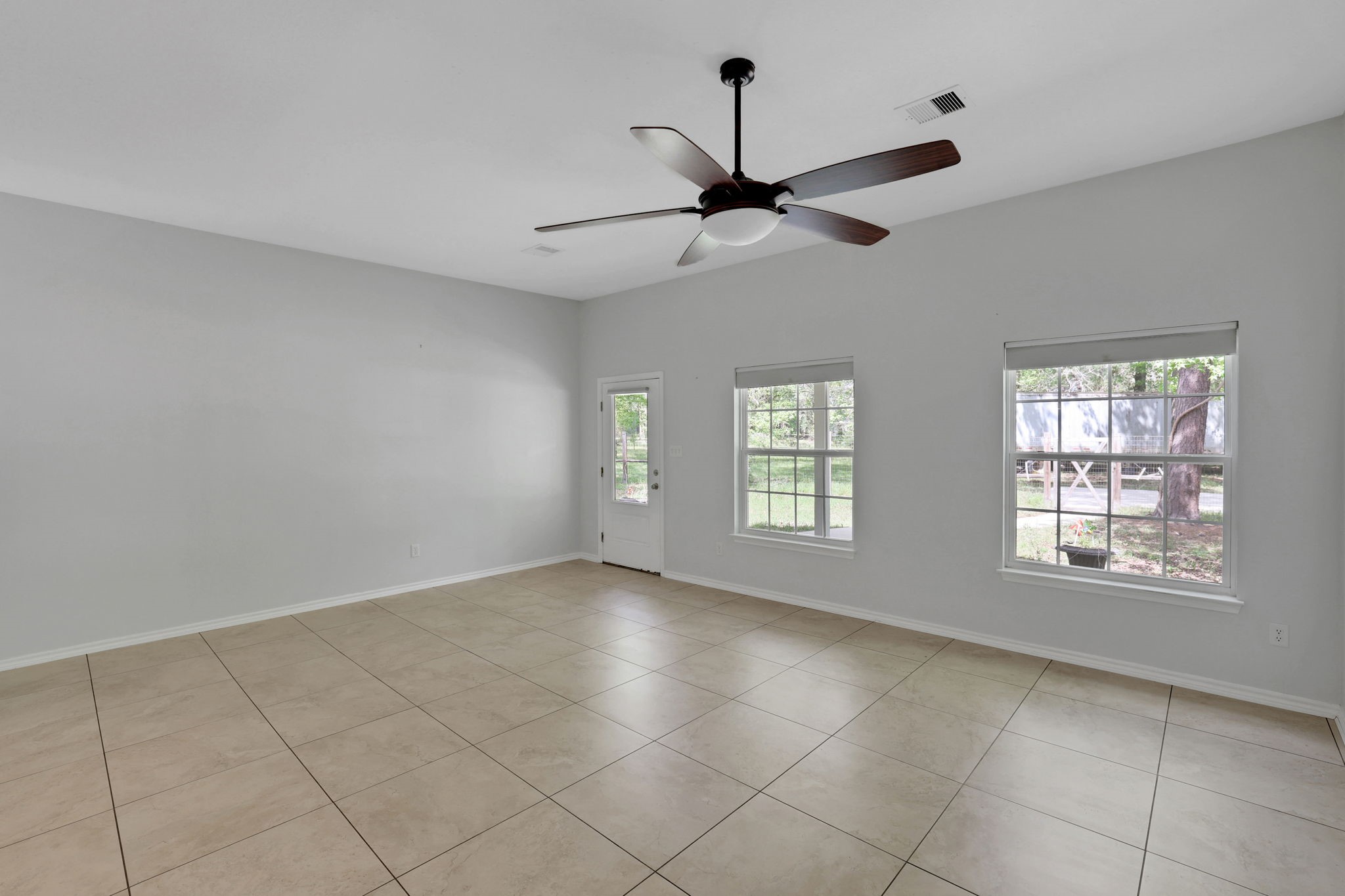 1290 Spring Ridge Road Property Photo 8
