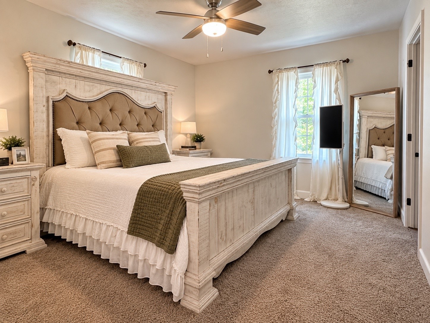203 Peach Property Photo 10
