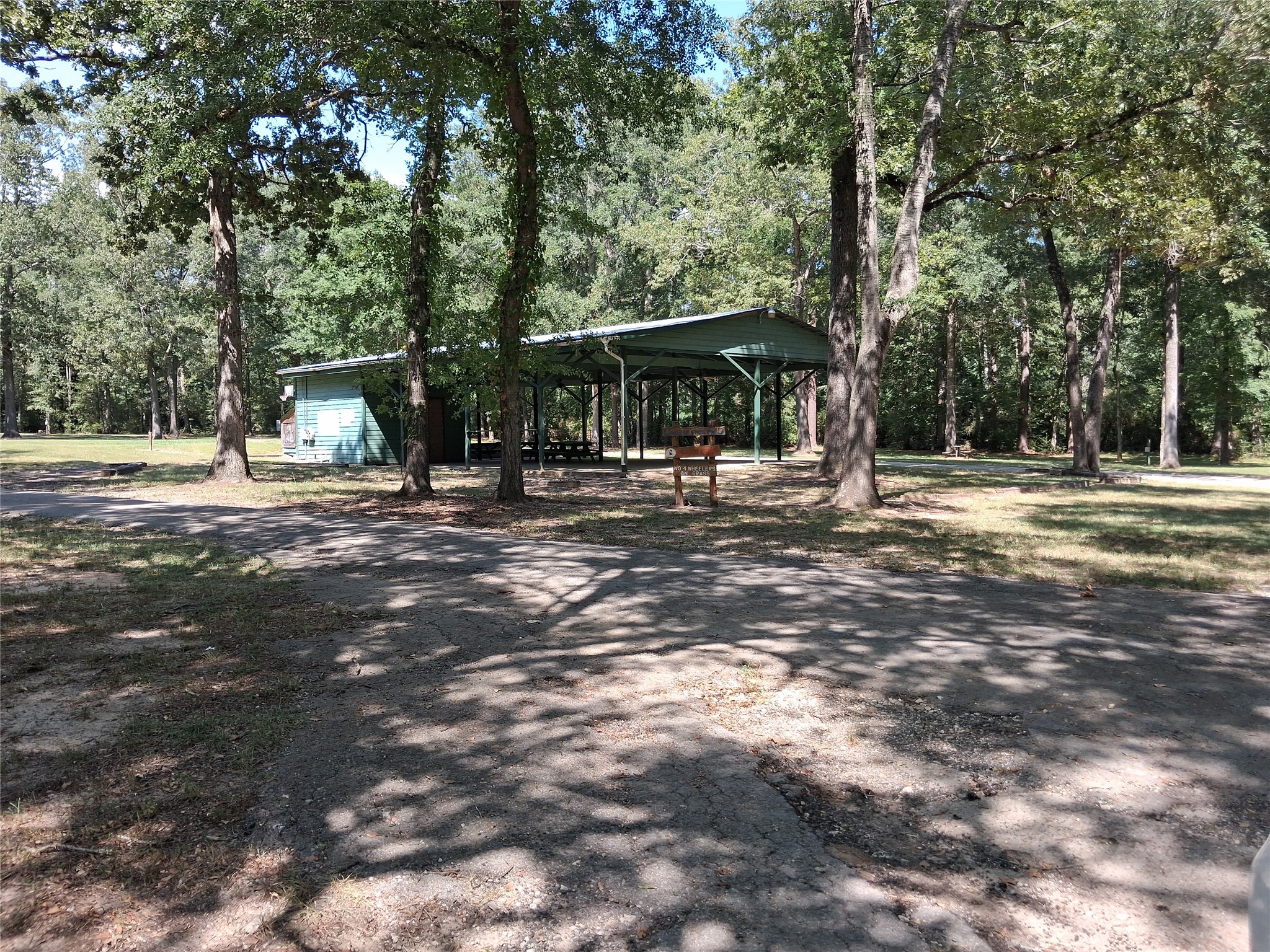 915 Meridian Property Photo 17