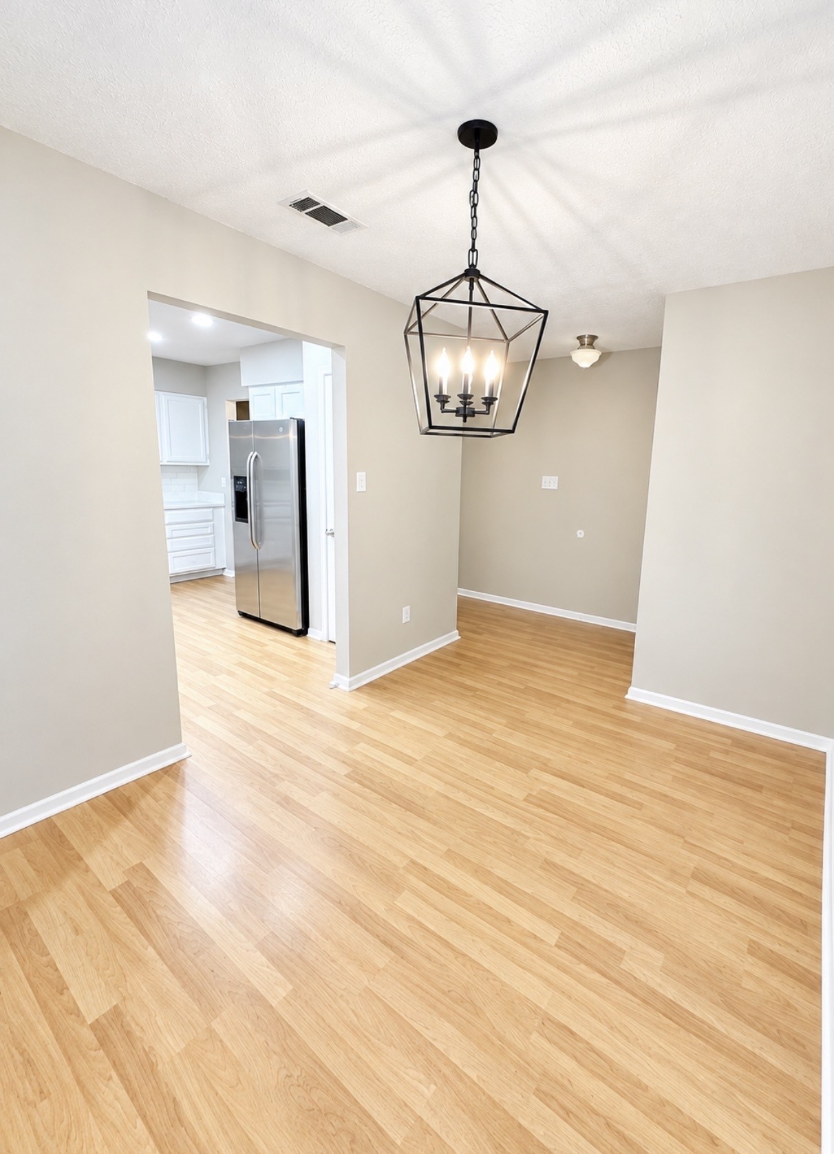 8075 Split Pine Drive Property Photo 5