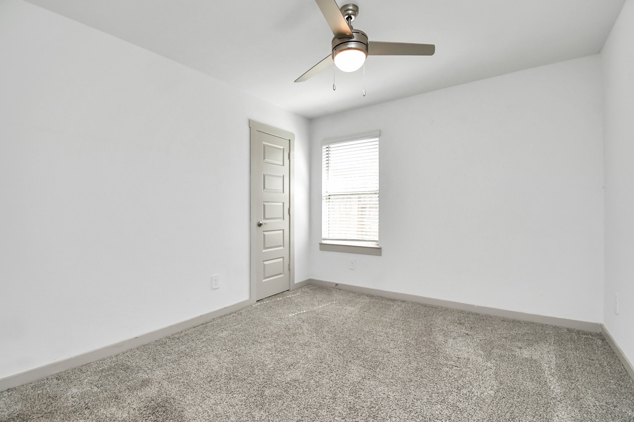 3943 Canyon Shore Lane Property Photo 27