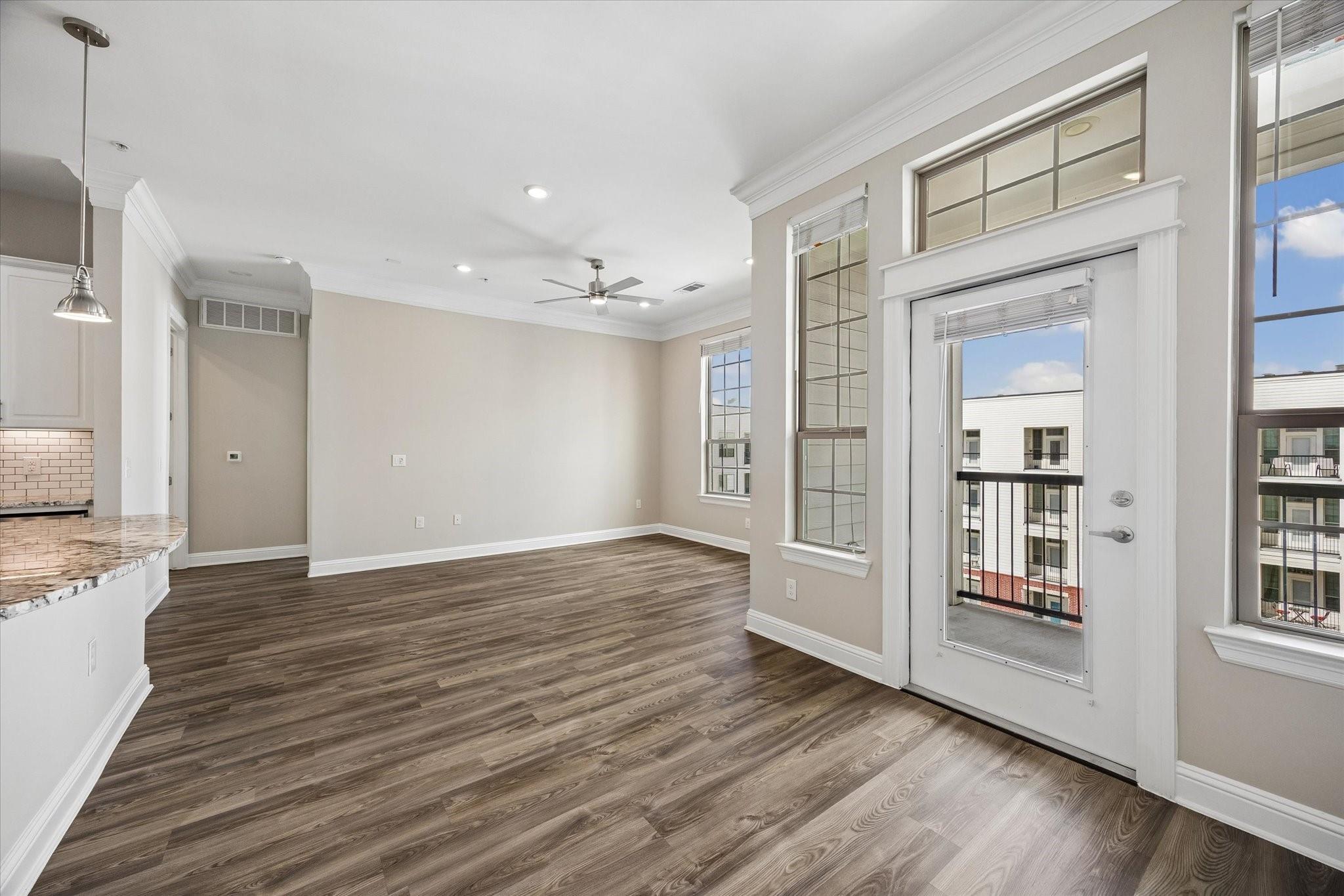 2111 Austin Street 628 Property Photo 5