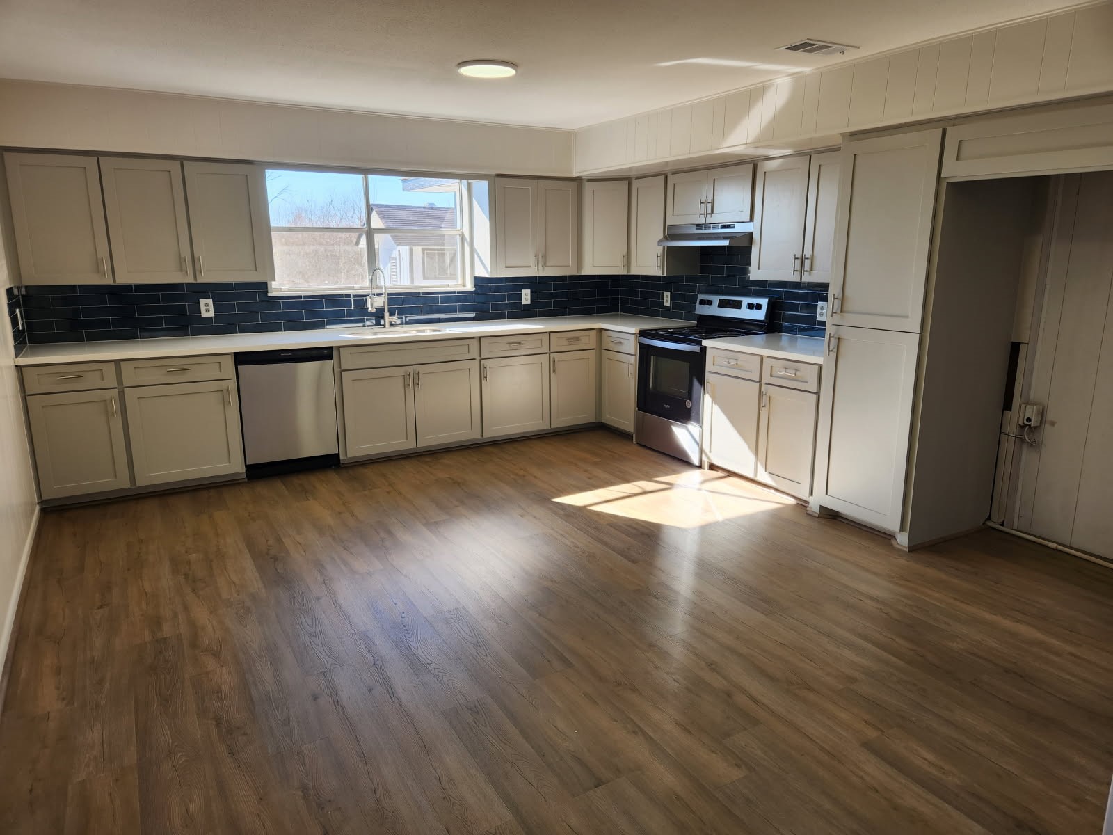 983 Triple Creek Loop Property Photo 4