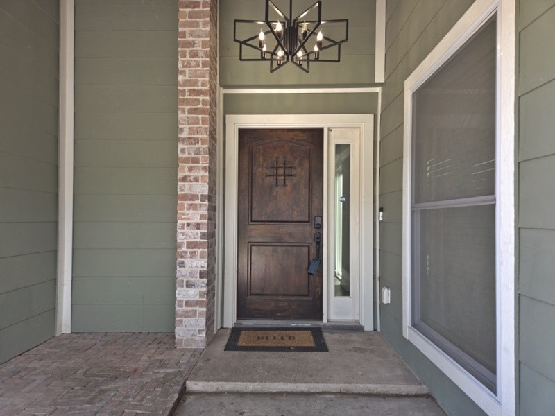 15715 Tumbling Rapids Drive Property Photo 2