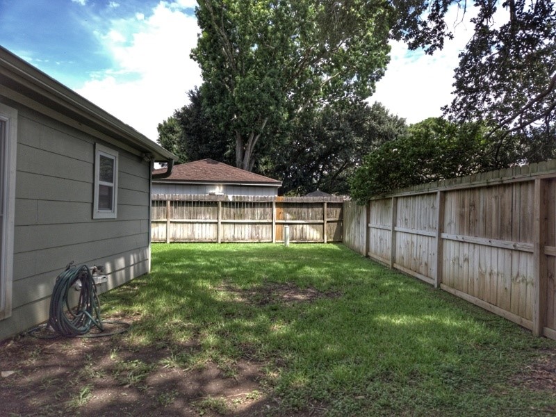 15715 Tumbling Rapids Drive Property Photo 22