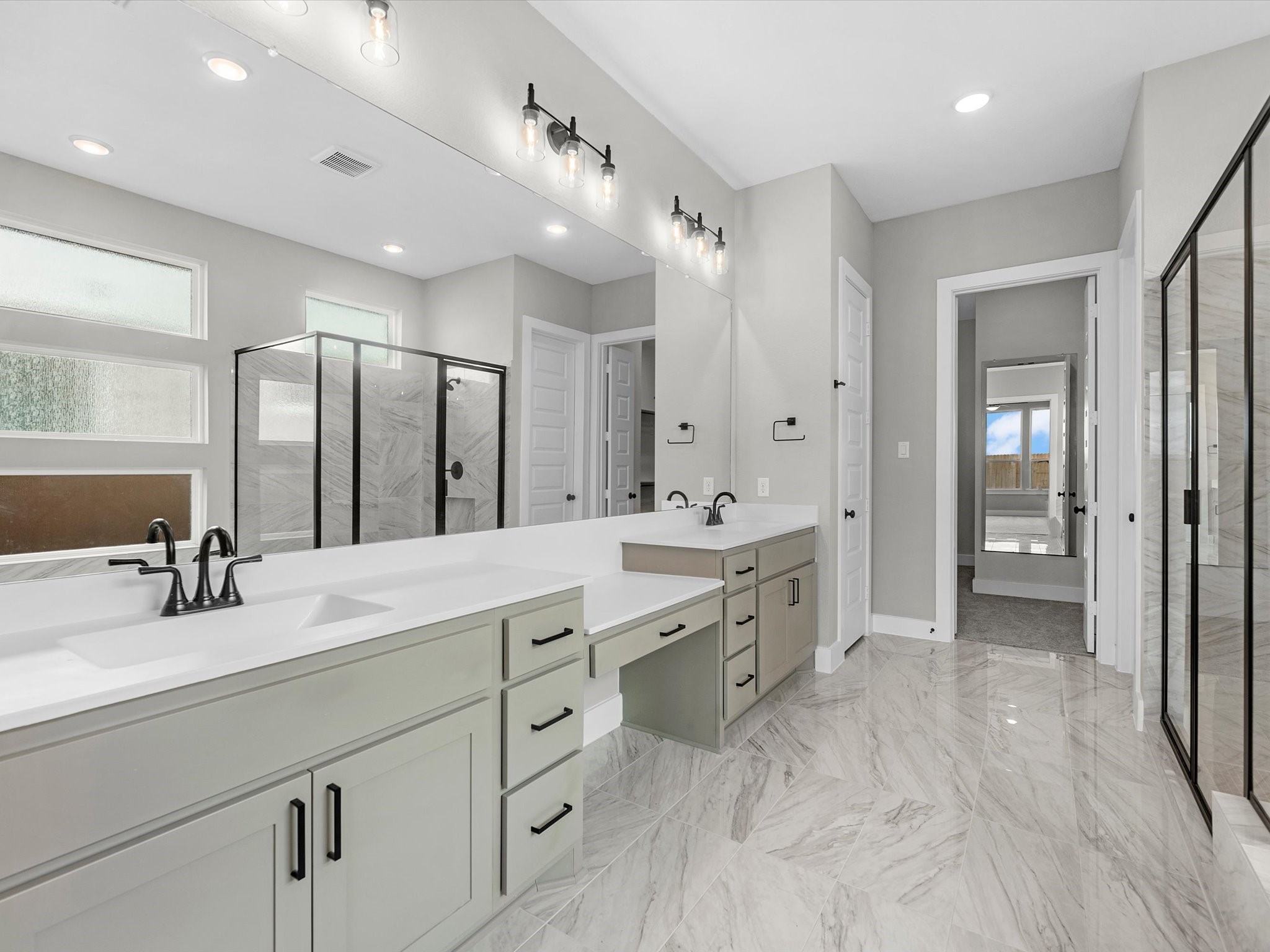 18422 Red Dahlia Road Property Photo 11