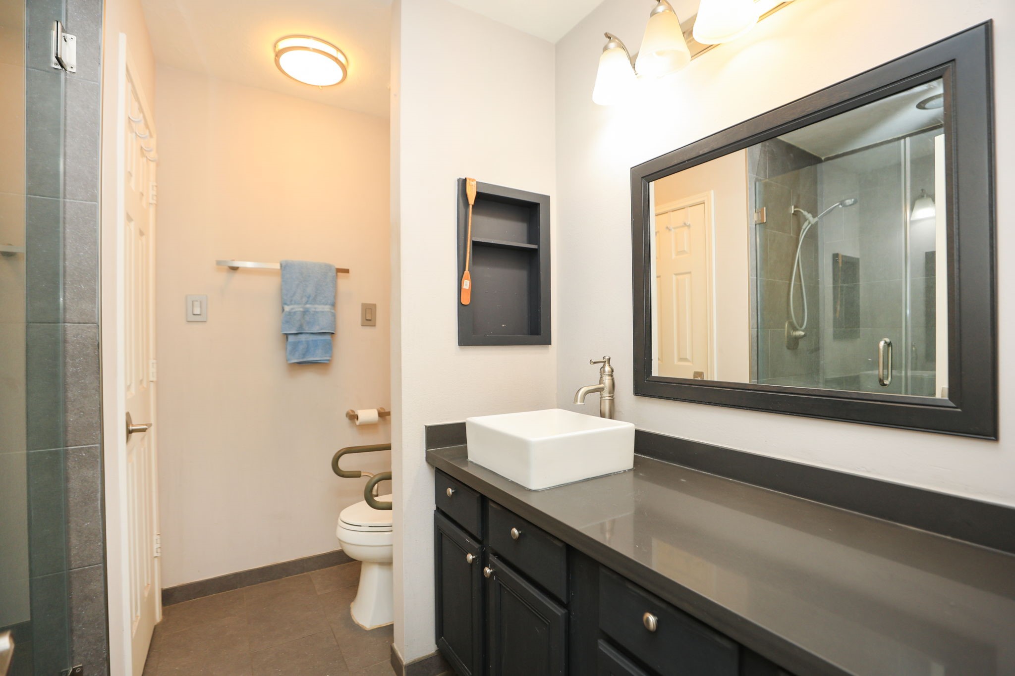 10403 Twin Oak Drive Property Photo 15