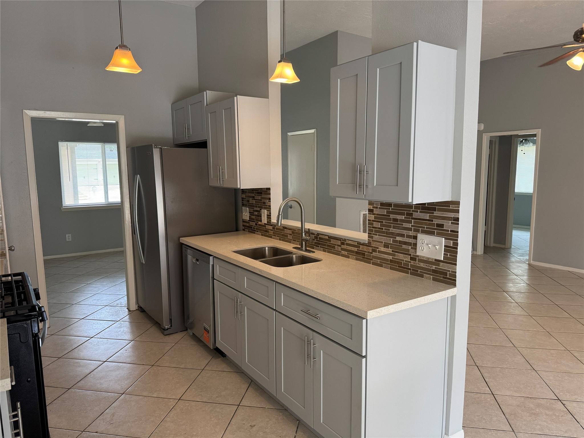 4207 Maple Cross Drive Property Photo 8