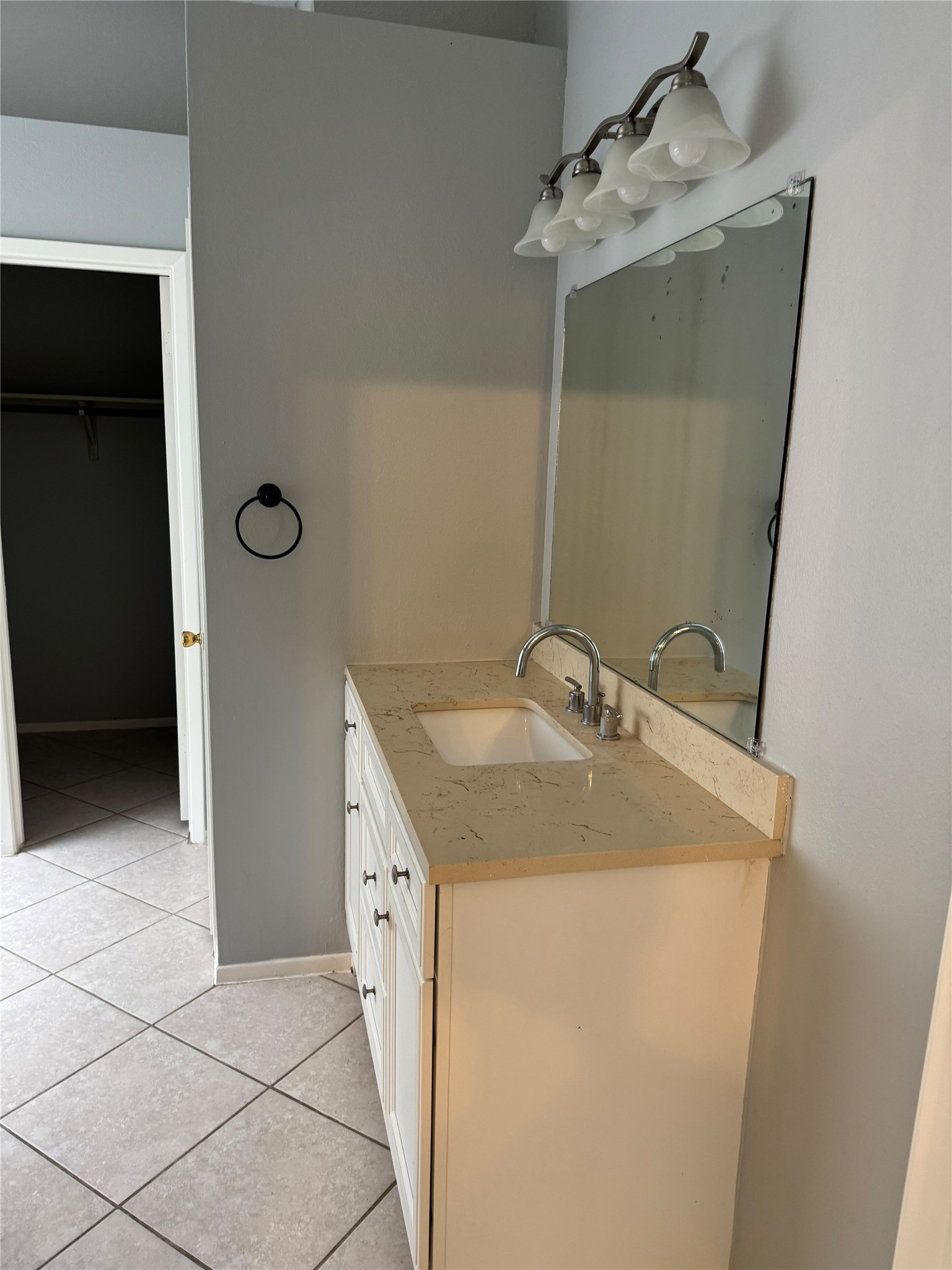 4207 Maple Cross Drive Property Photo 12