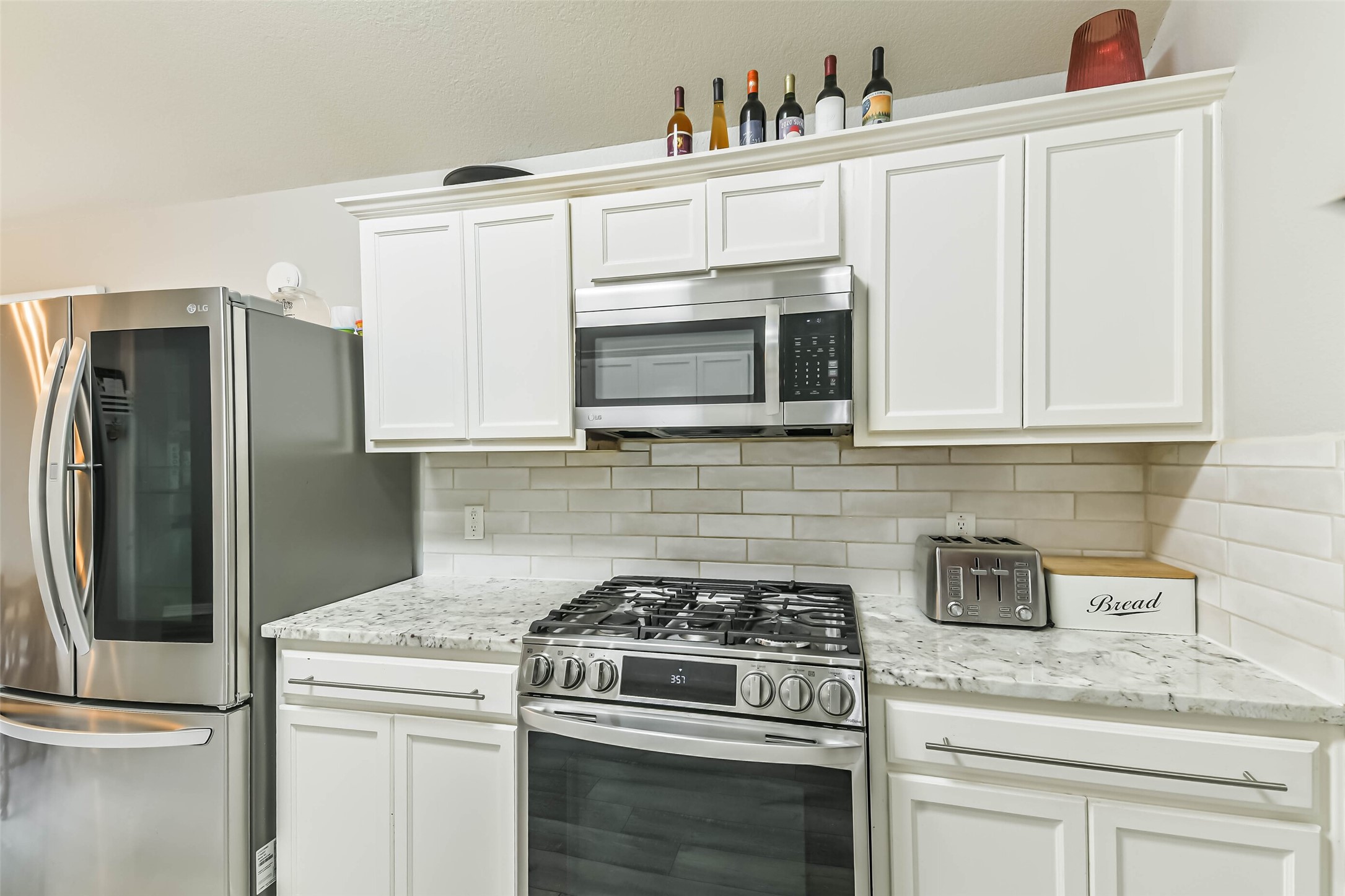 18606 Walden Glen Circle Property Photo 14
