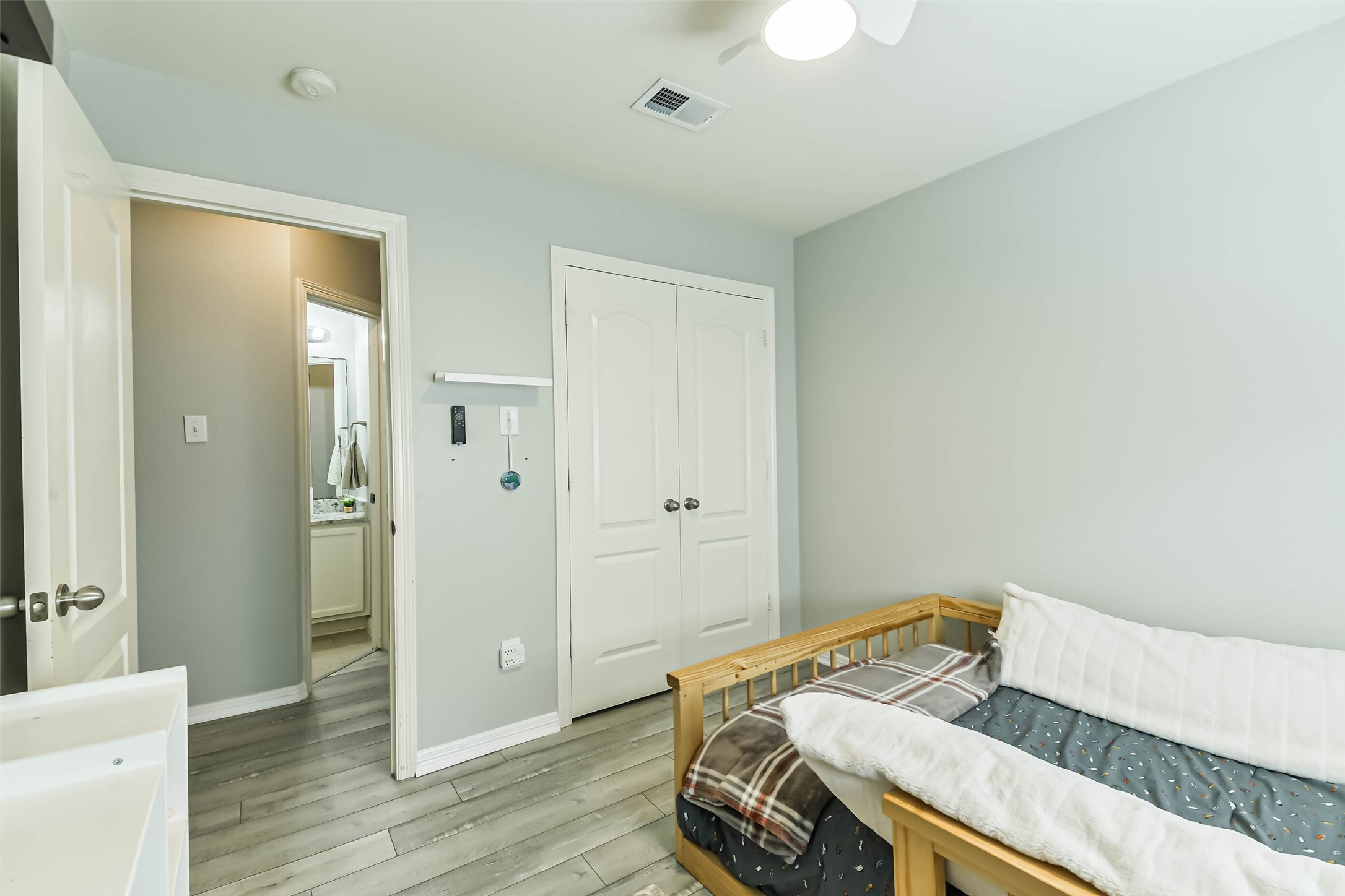 18606 Walden Glen Circle Property Photo 27