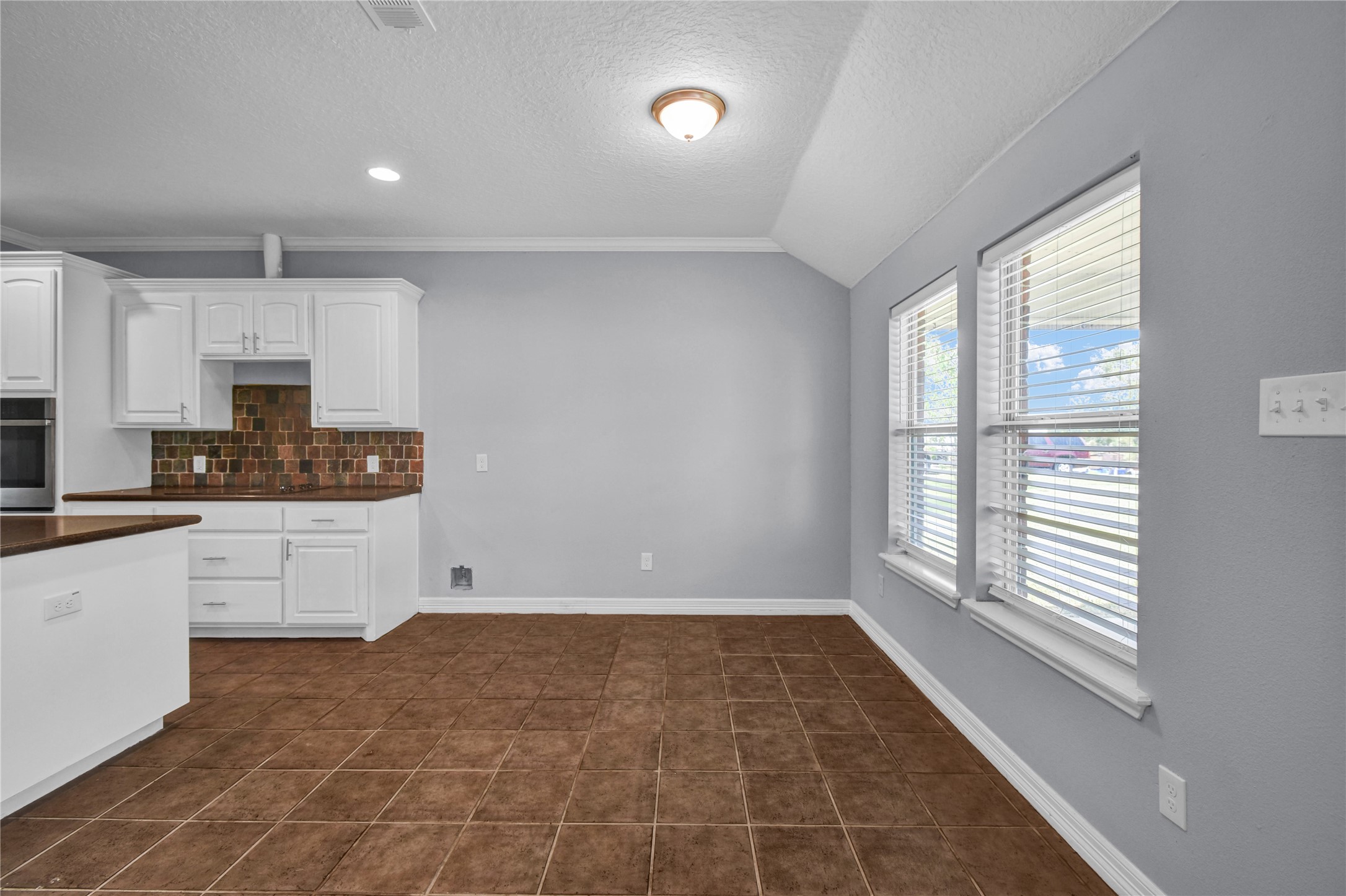 7411 Augusta Lane Property Photo 18