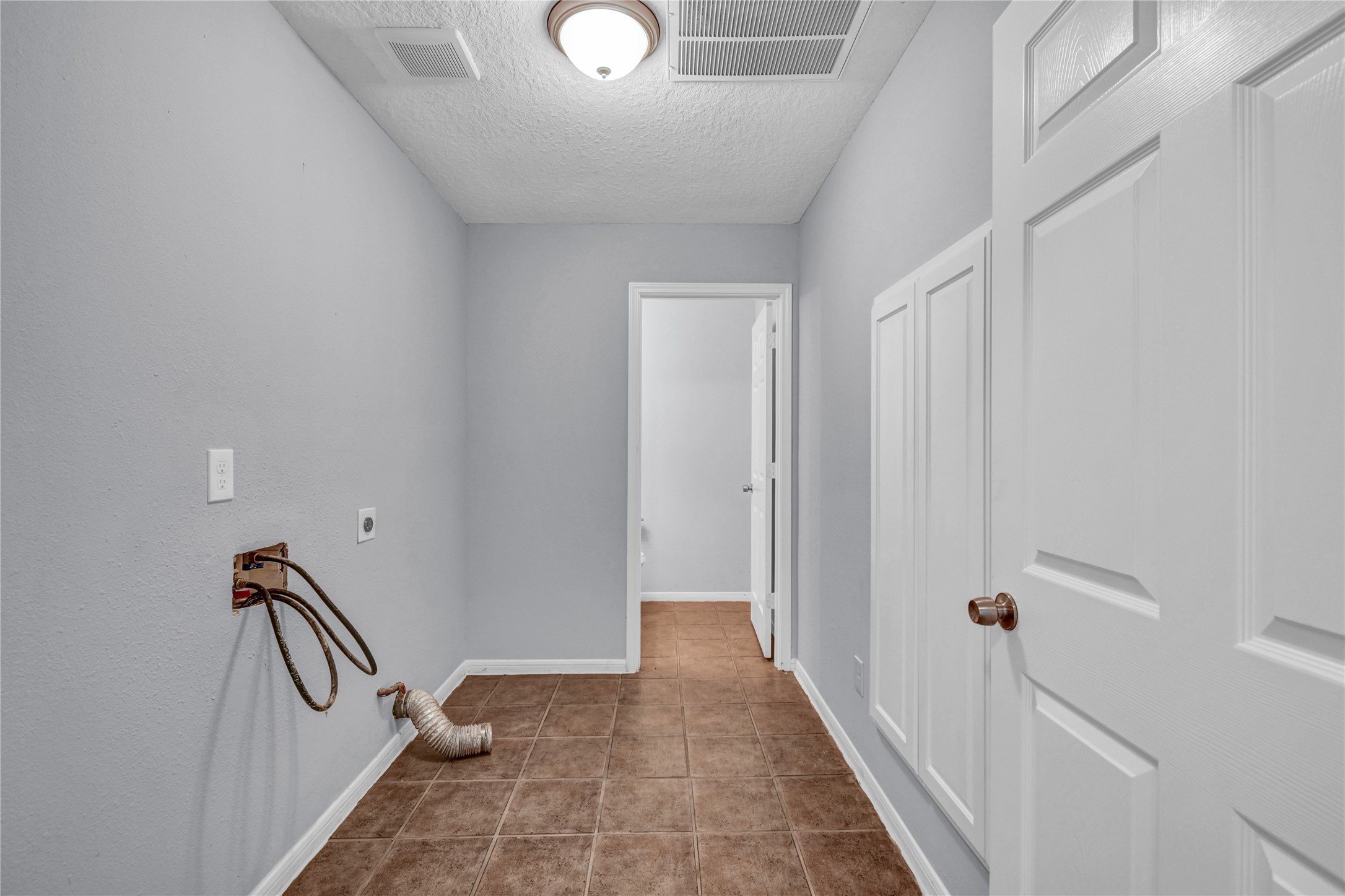 7411 Augusta Lane Property Photo 36
