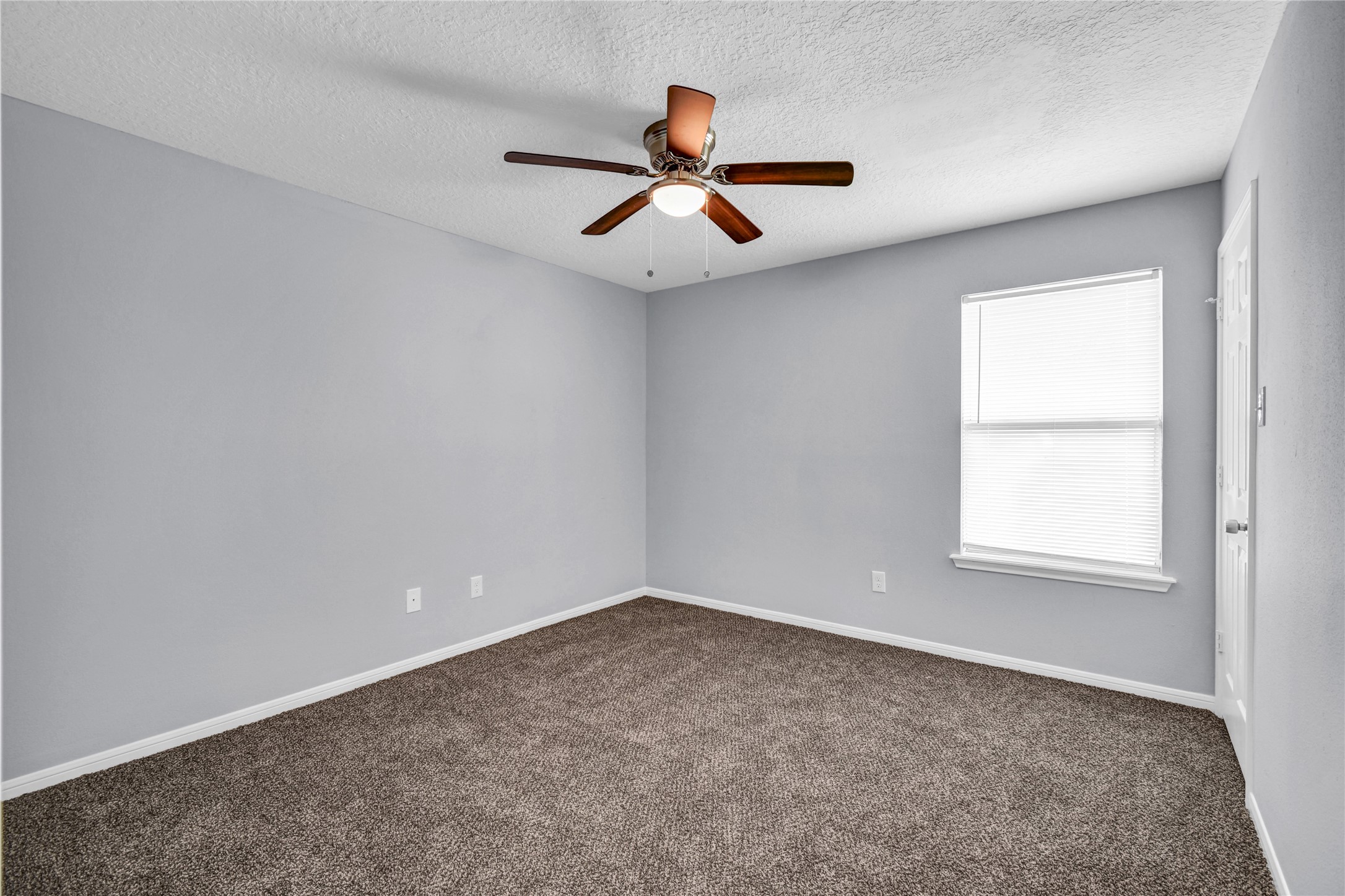 7411 Augusta Lane Property Photo 41