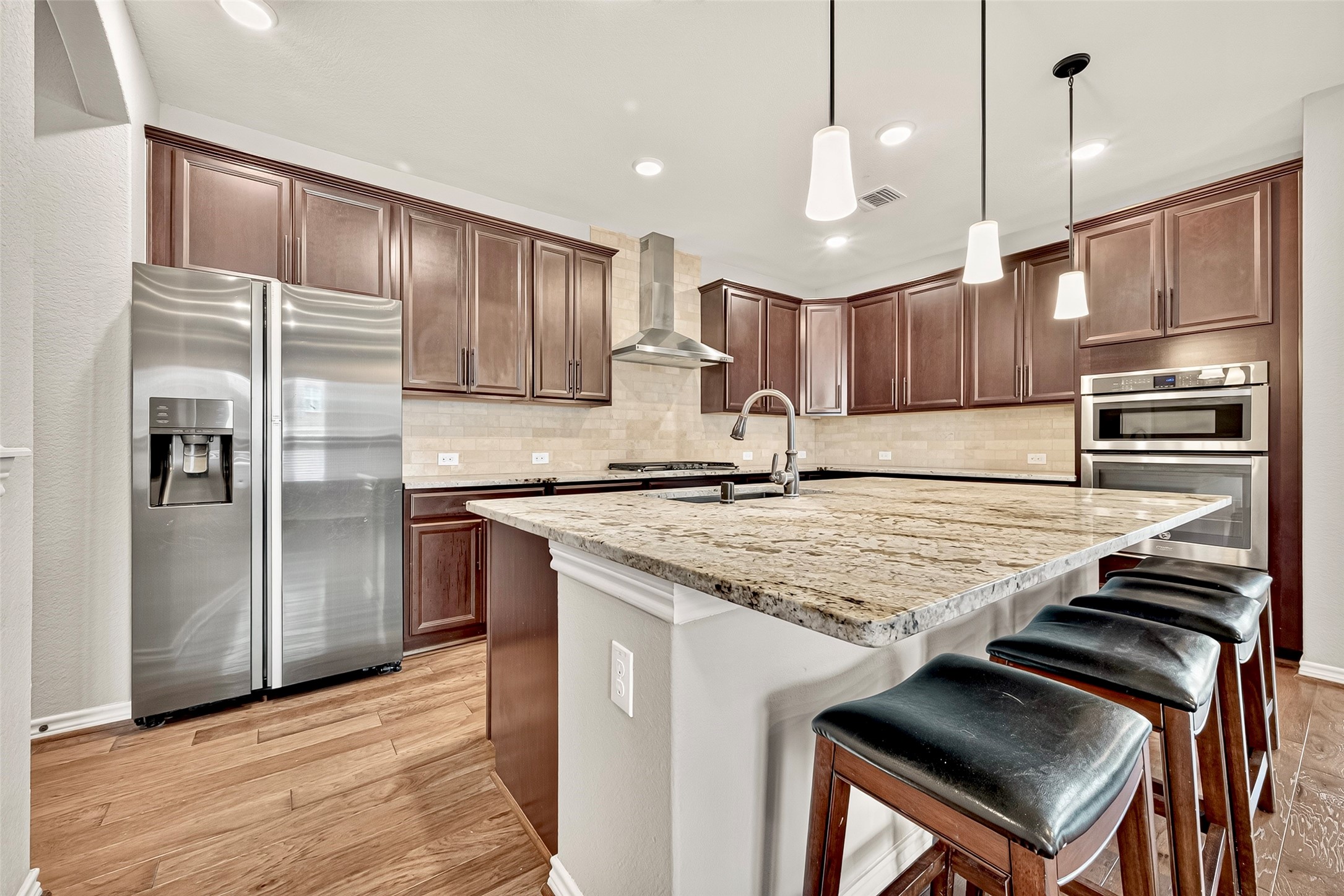 10911 Birchwood Knoll Court Property Photo 9