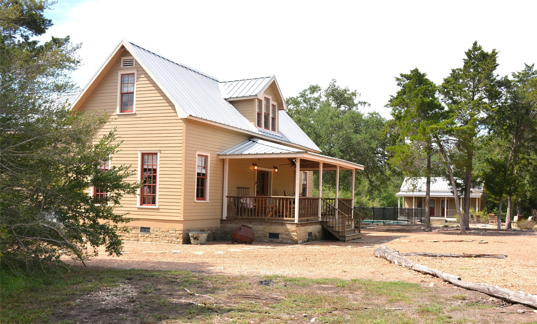 6865 Fm 954 Property Photo 1