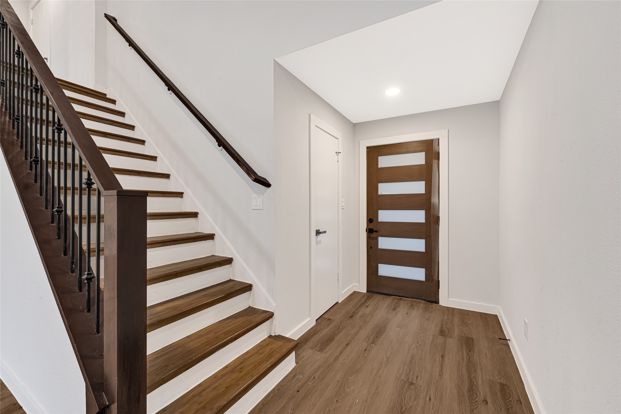 3415 Lapstone Drive Property Photo 4
