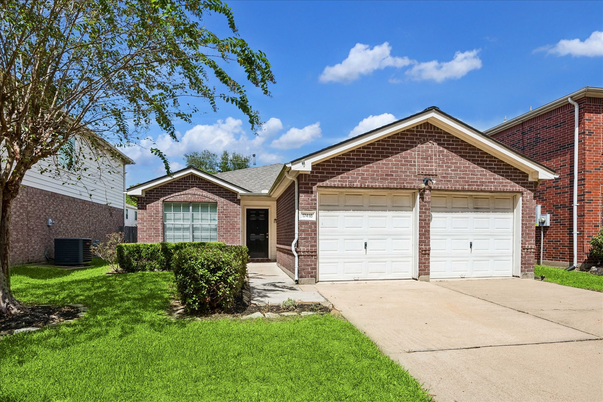17418 Turquoise Stream Drive Property Photo 1