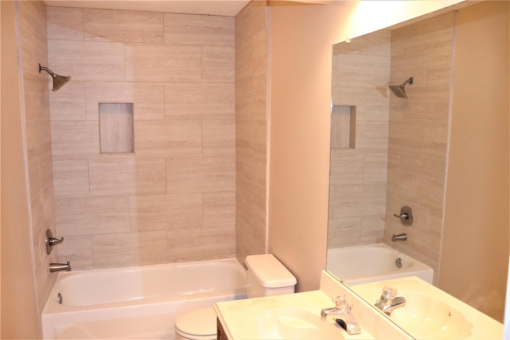 7718 High Village Drive Property Photo 19