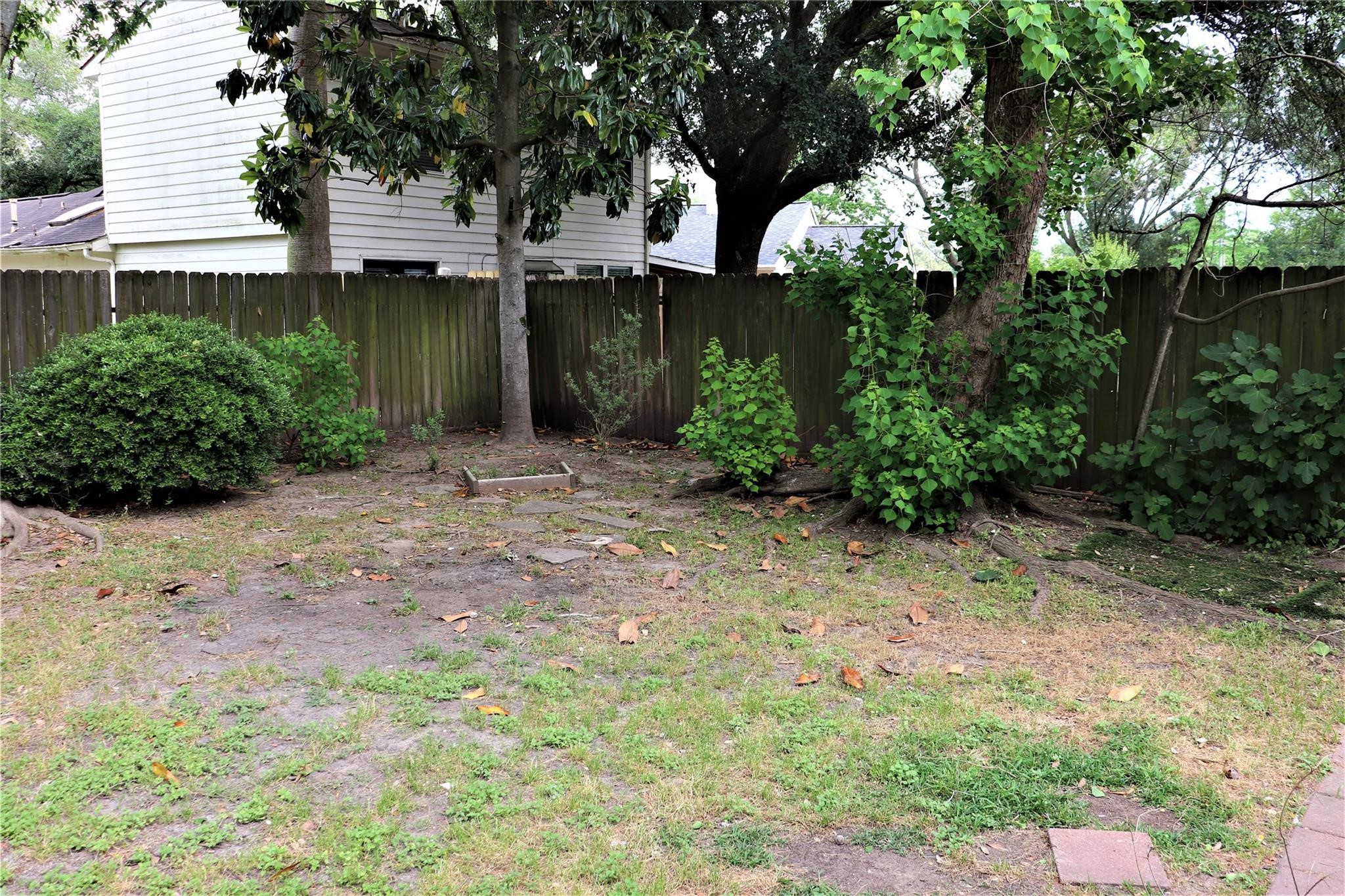 7718 High Village Drive Property Photo 23