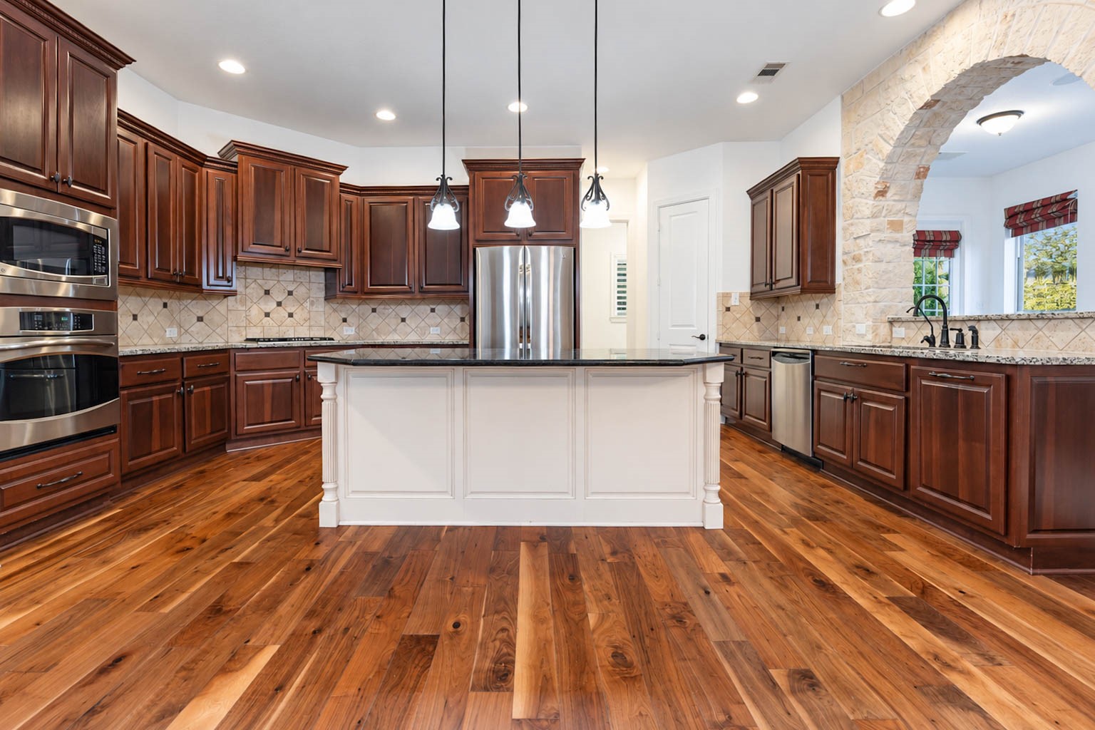 5403 Mesquite Ridge Street Property Photo 4