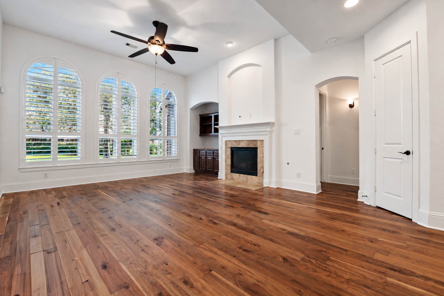 5403 Mesquite Ridge Street Property Photo 5