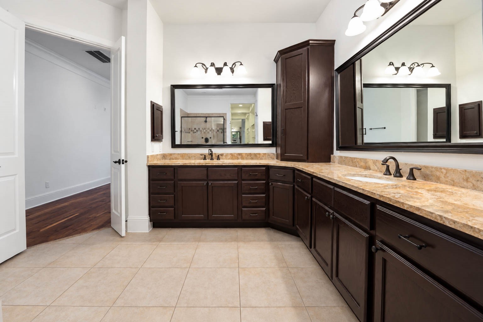 5403 Mesquite Ridge Street Property Photo 22