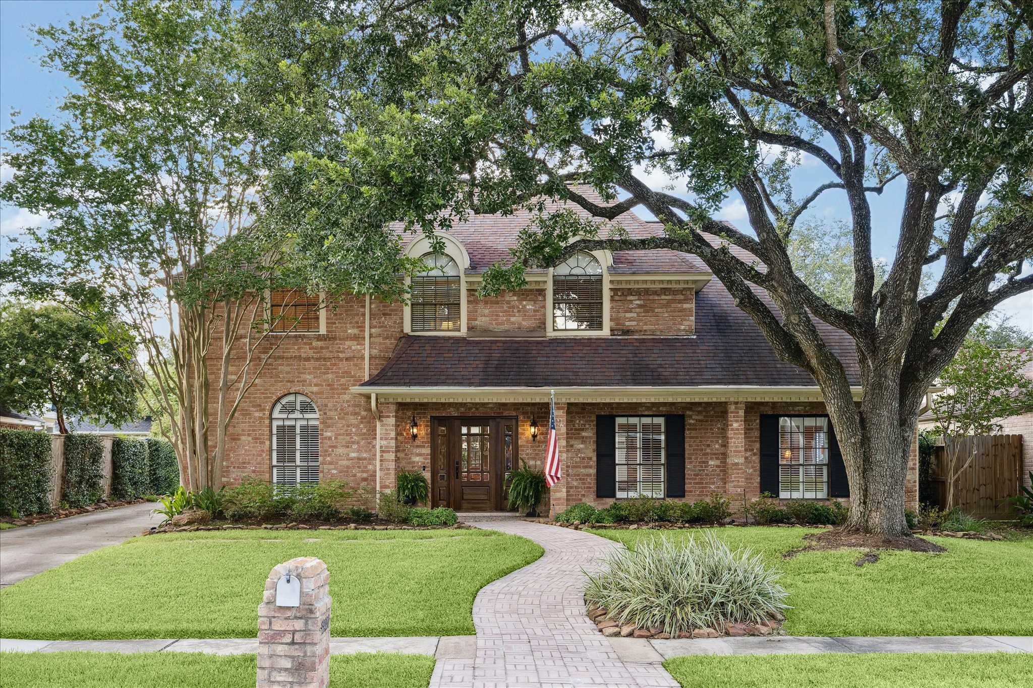 12110 Carriage Hill Drive Property Photo 1