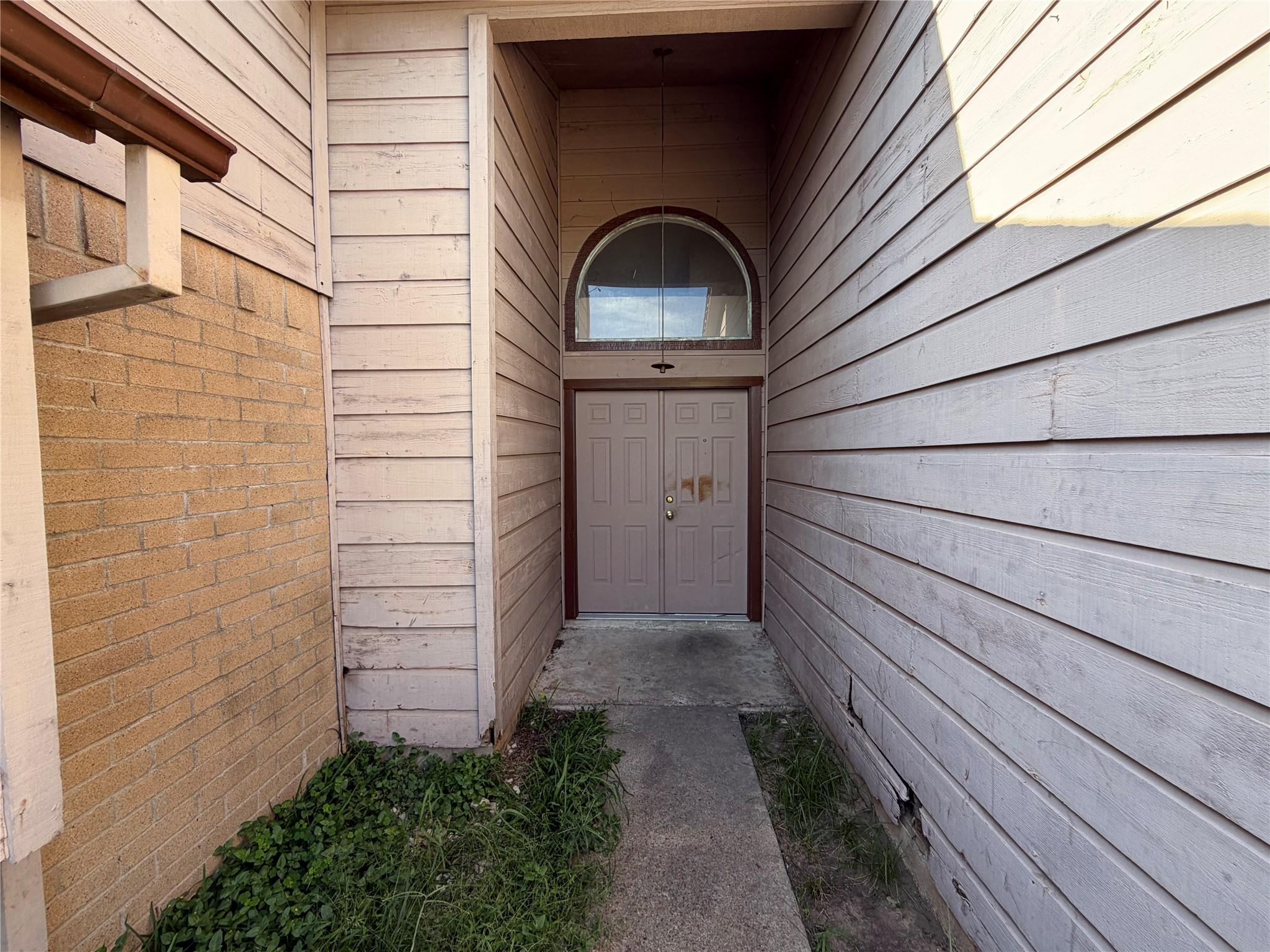16006 Corsair Road, Houston Tx 77053 Property Photo 9