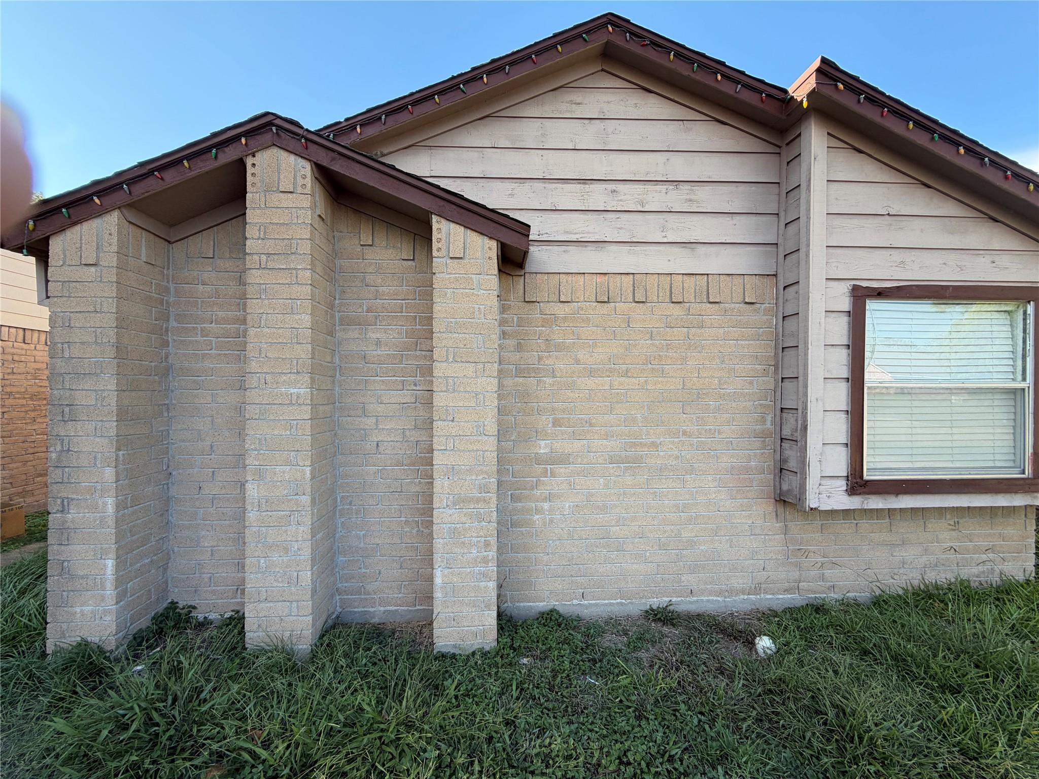 16006 Corsair Road, Houston Tx 77053 Property Photo 12