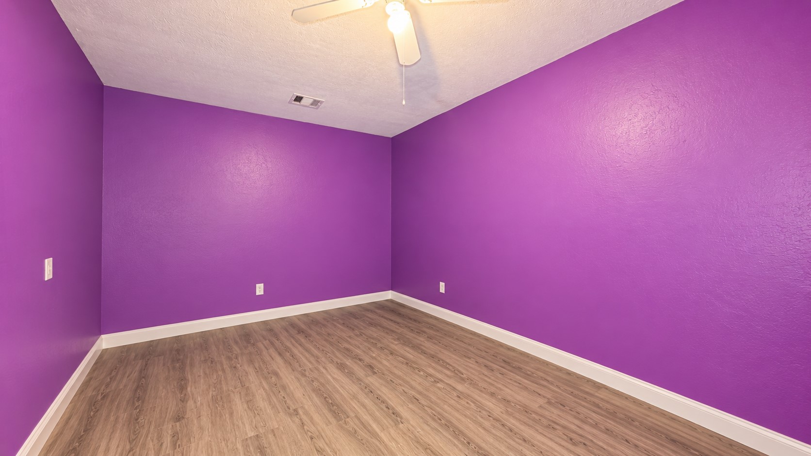 10803 Alex Drive Property Photo 10