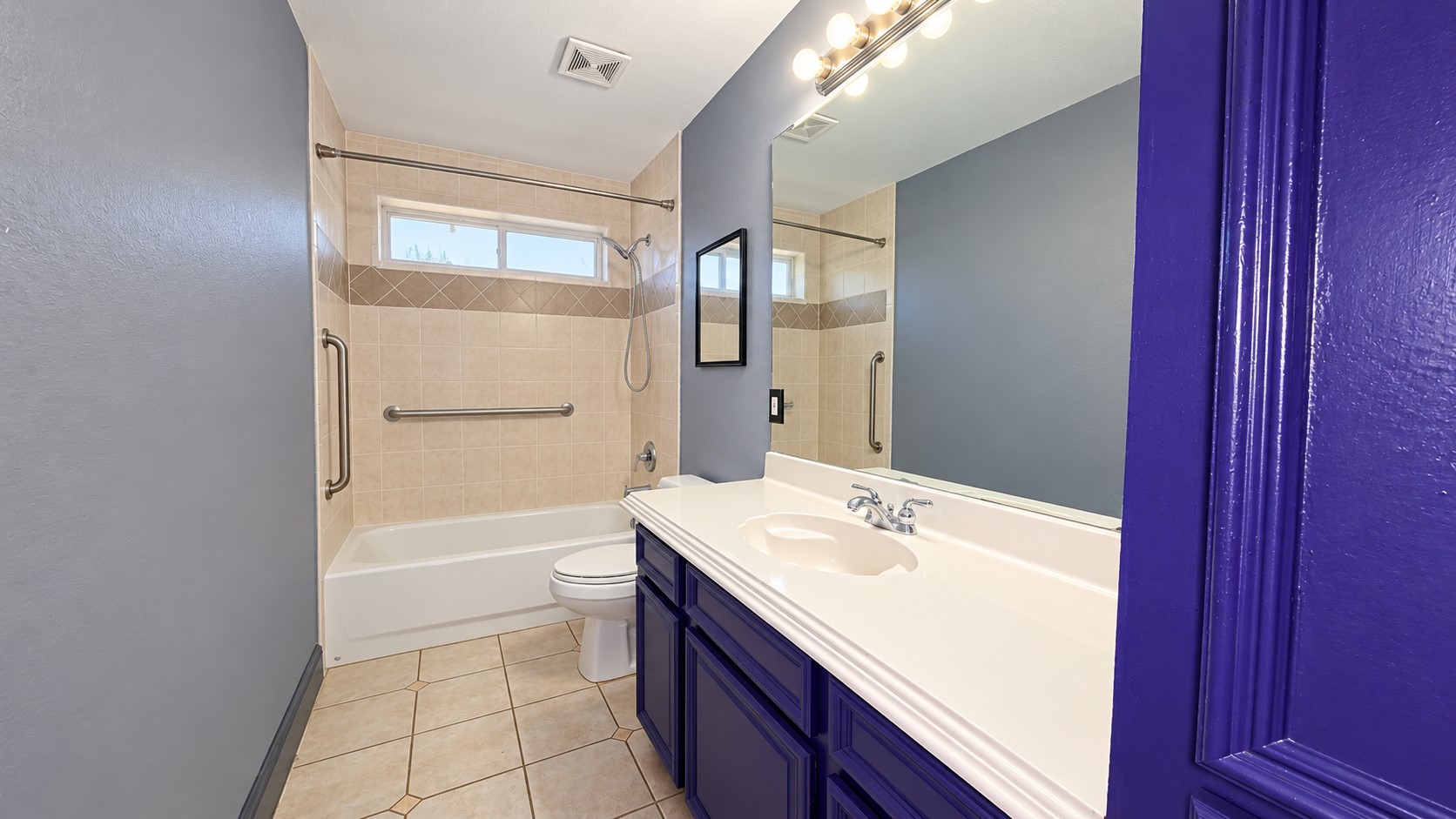 10803 Alex Drive Property Photo 12