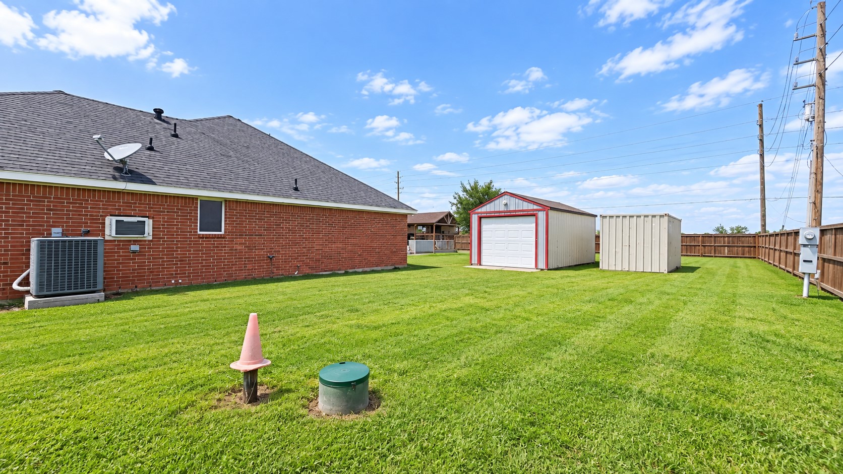 10803 Alex Drive Property Photo 14