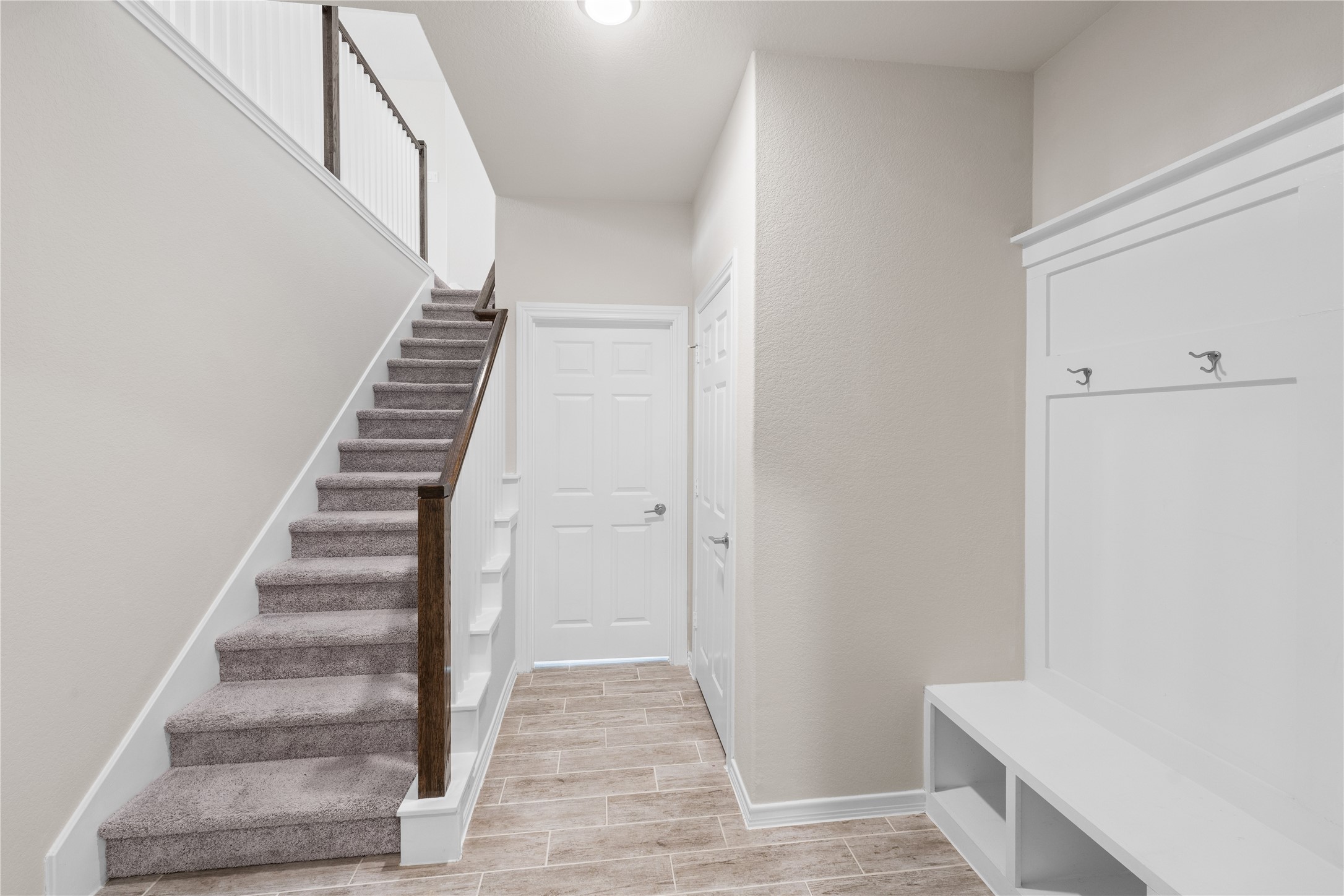 25119 Sundance Park Lane Property Photo 4