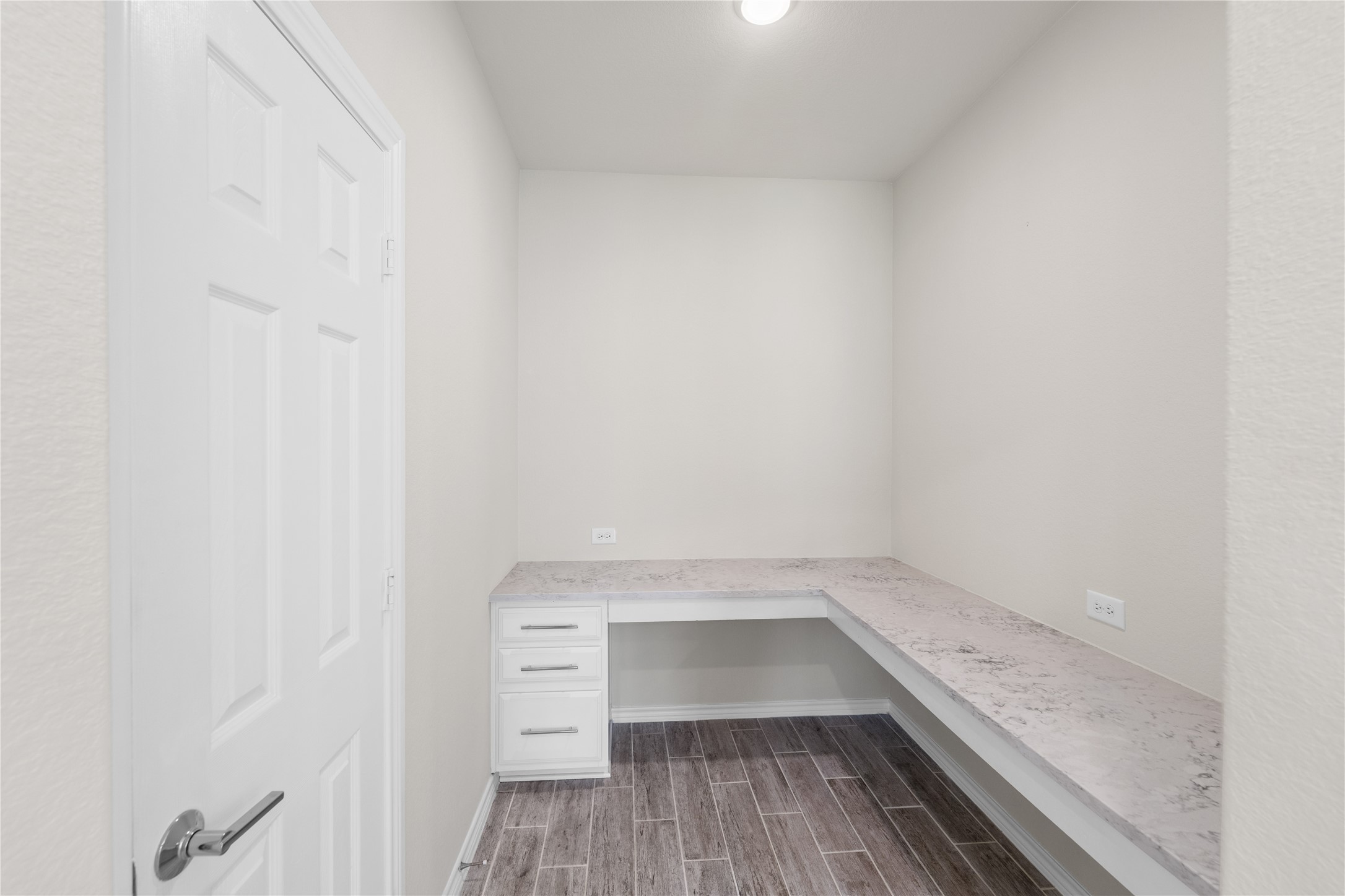 25119 Sundance Park Lane Property Photo 14