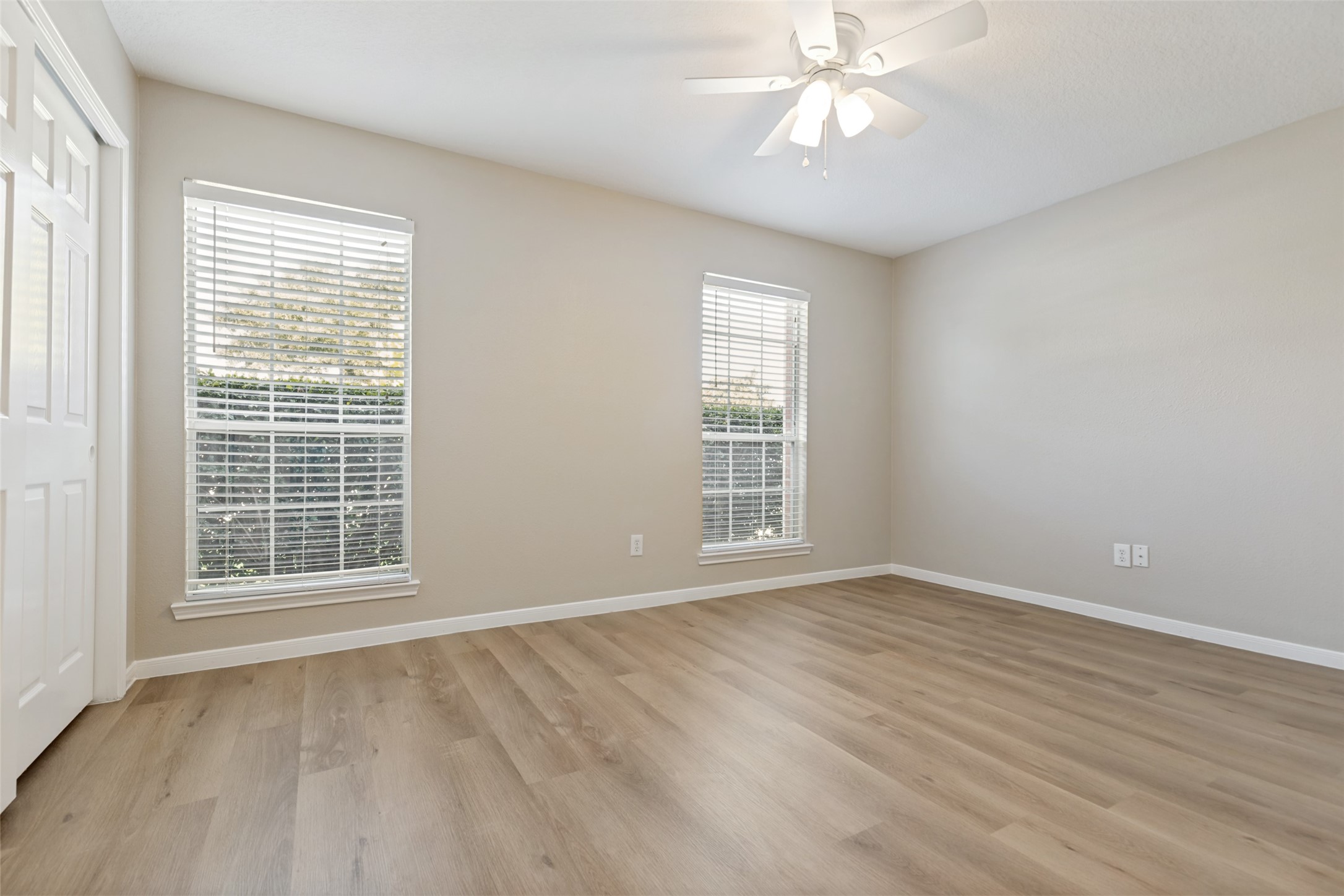 2239 Tourney Lane Property Photo 11