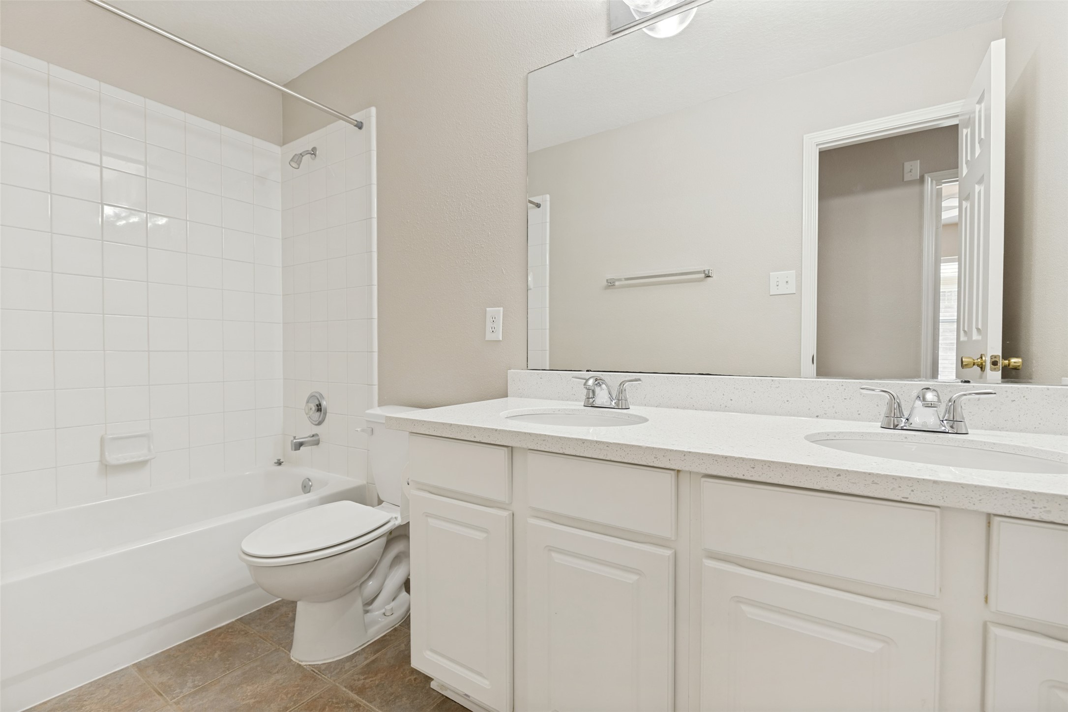 2239 Tourney Lane Property Photo 13