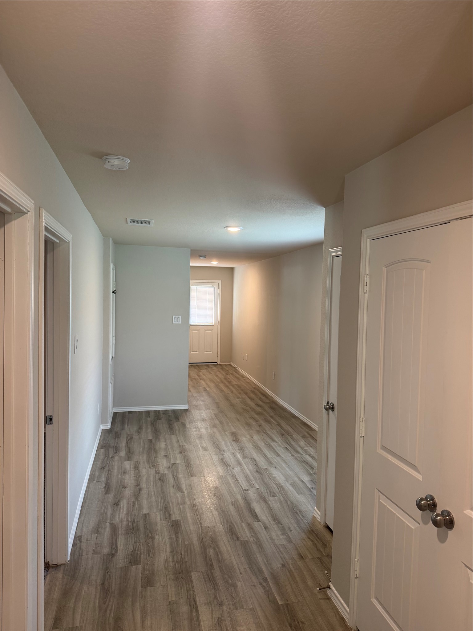 120 East Ash Street Property Photo 9