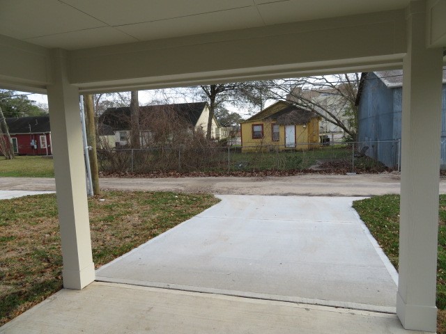 120 East Ash Street Property Photo 15