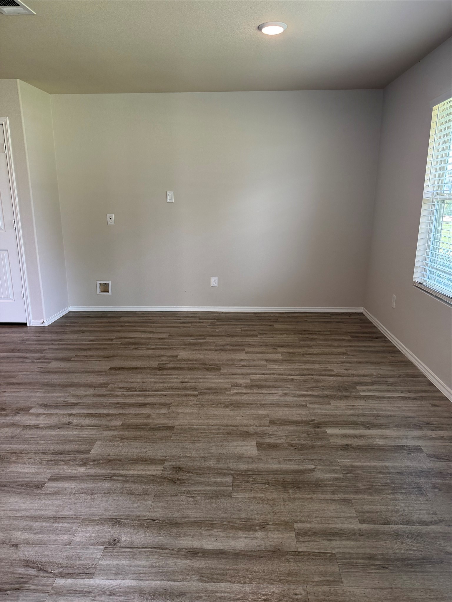 120 East Ash Street Property Photo 28