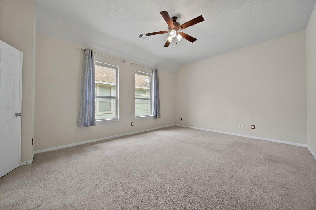 3323 Masters Point Drive Property Photo 22