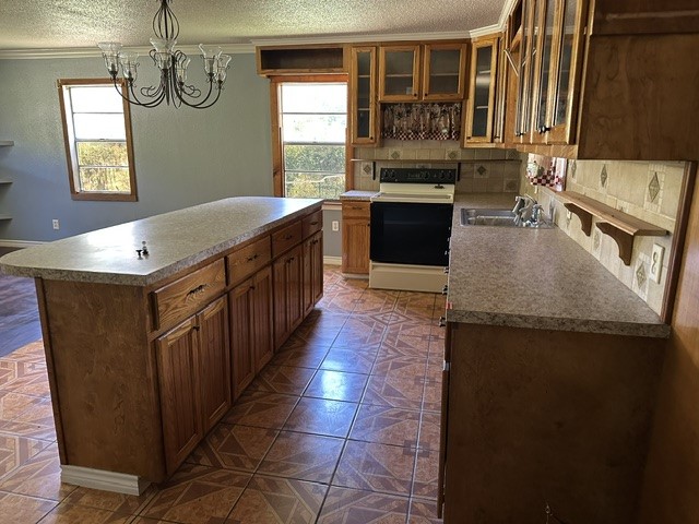 809 E Clark Avenue Property Photo 14