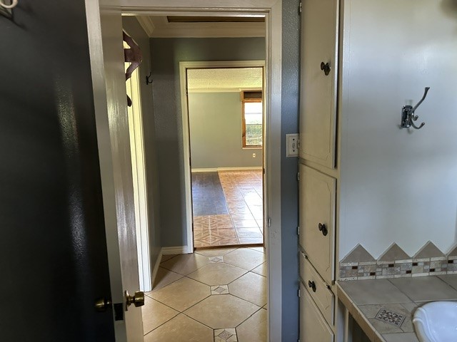 809 E Clark Avenue Property Photo 20