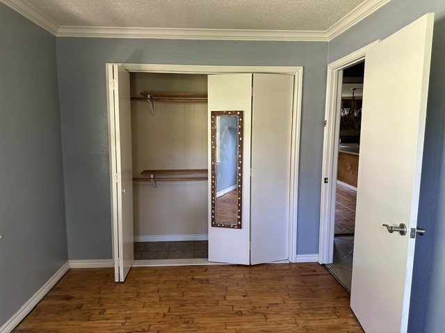 809 E Clark Avenue Property Photo 21