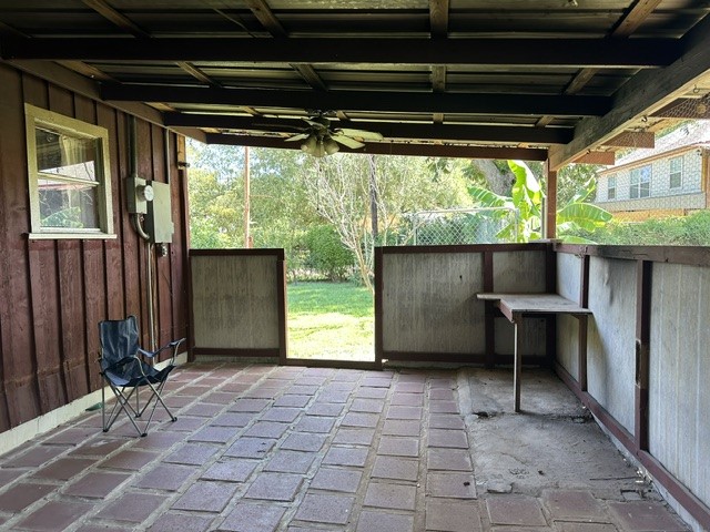 809 E Clark Avenue Property Photo 42
