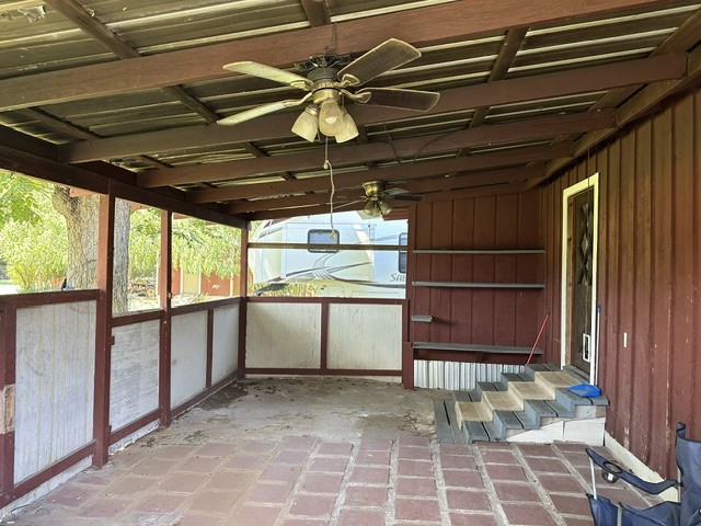 809 E Clark Avenue Property Photo 43