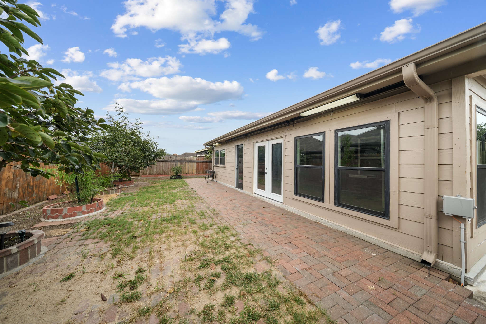 8306 Sunstone Court Property Photo 2