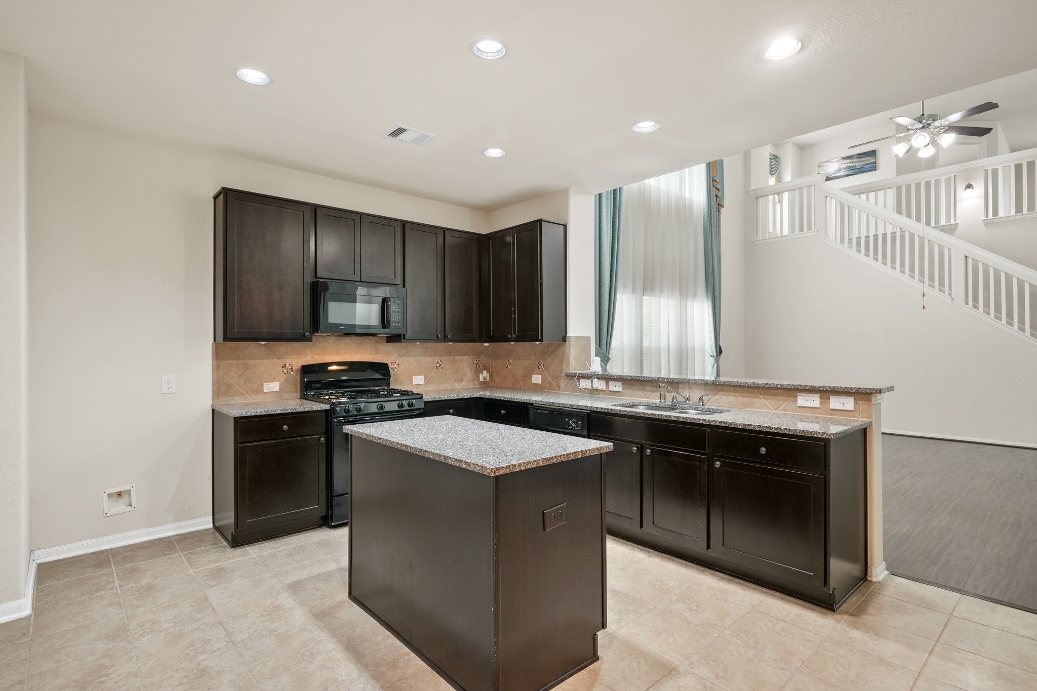 8306 Sunstone Court Property Photo 5