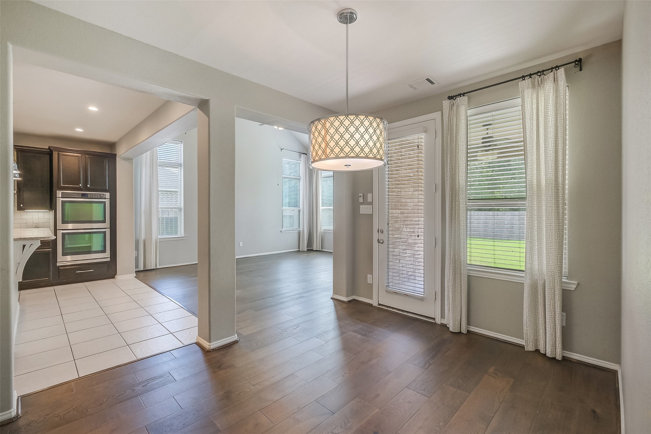 13104 Hollow Garden Lane Property Photo 18