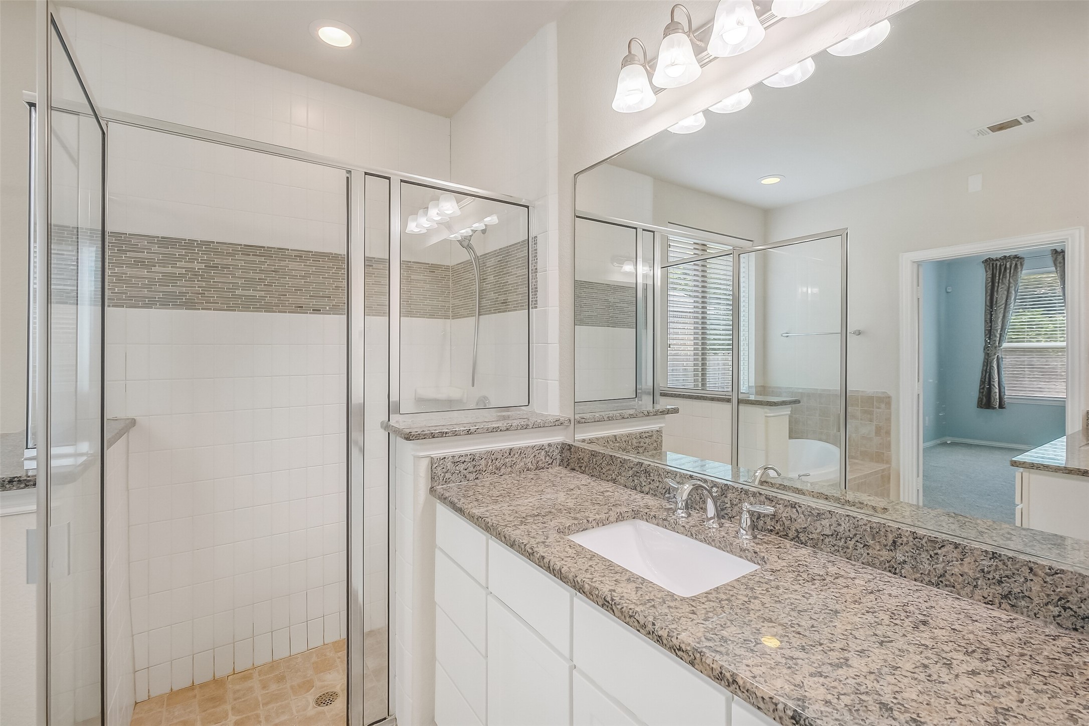13104 Hollow Garden Lane Property Photo 29